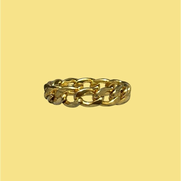 Gold Cuban Chain Ring - Picture 3 of 3